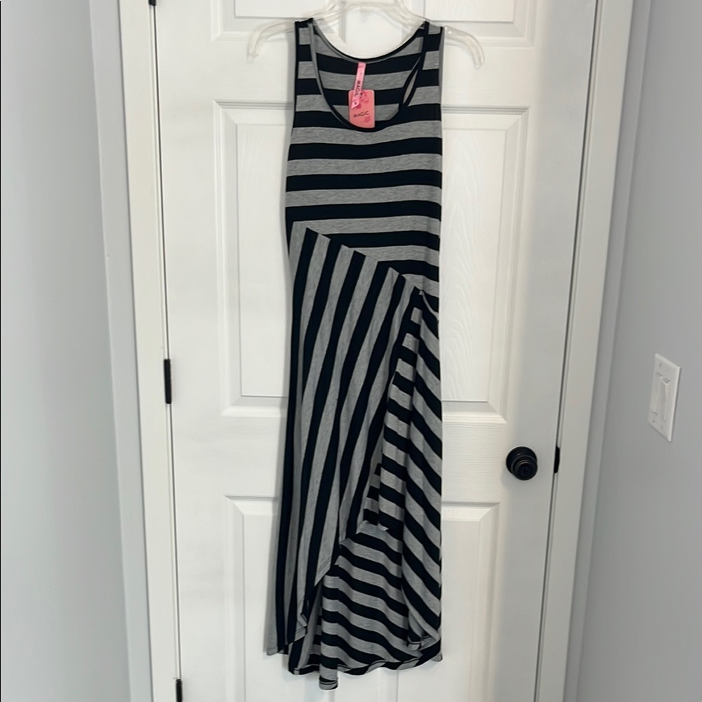 Magic Striped Black and Gray Sleeveless Dress